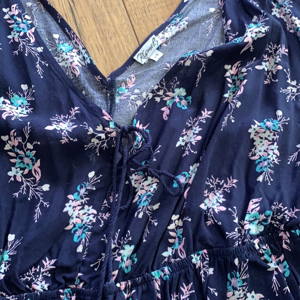 Kismet floral top - Picture 2 of 10